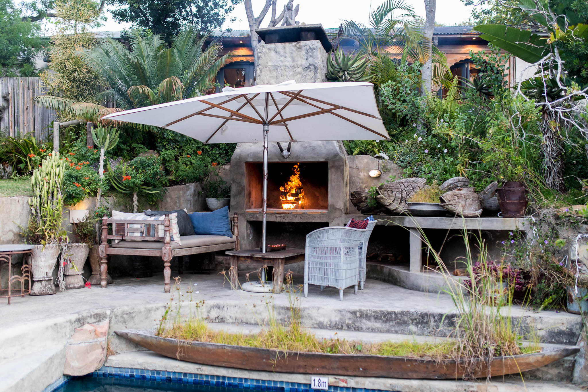 Emily Moon River Lodge thumbnail 5