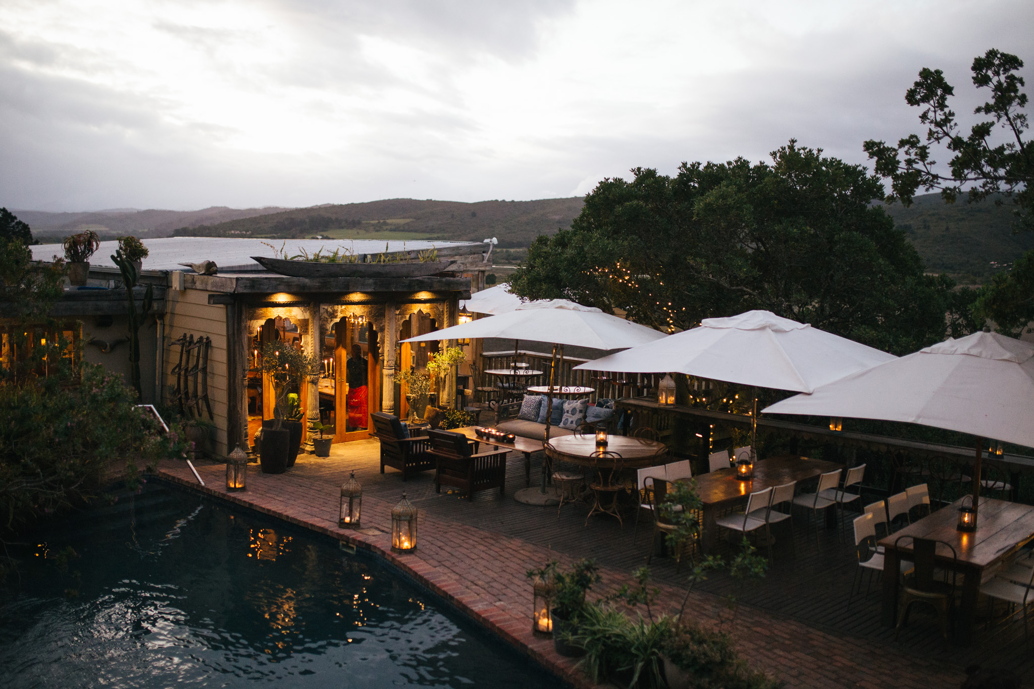 Emily Moon River Lodge thumbnail 6