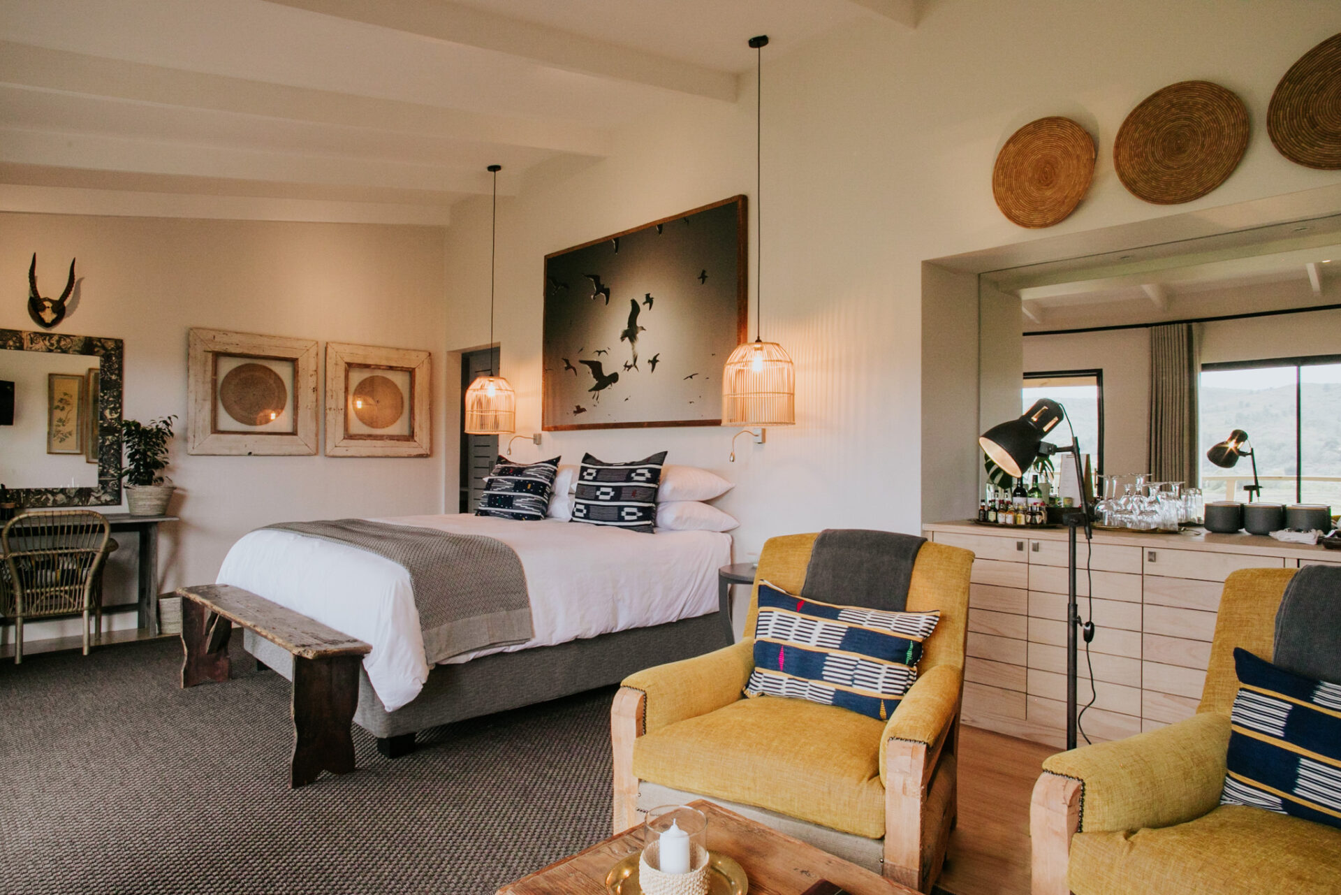 Emily Moon River Lodge thumbnail 17