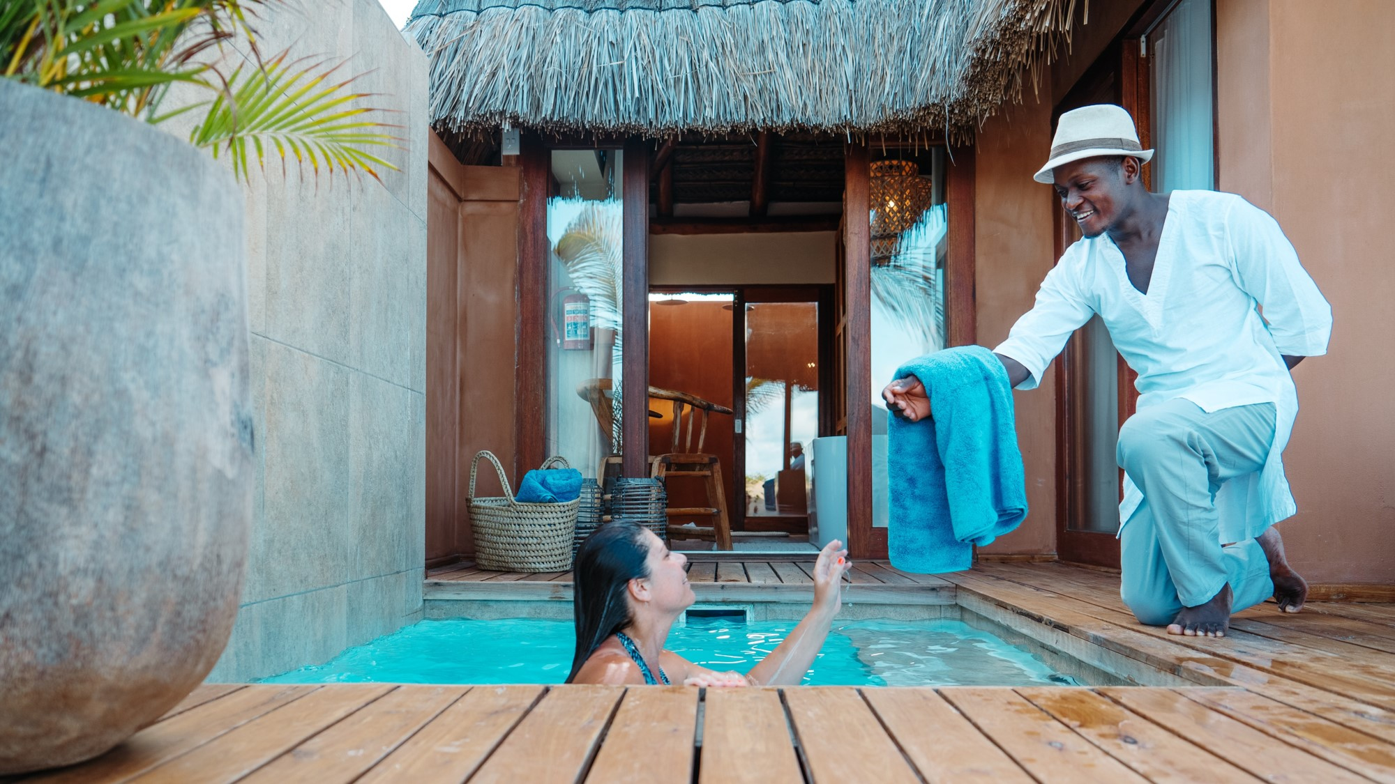 Eclectic Beach Retreat thumbnail 6