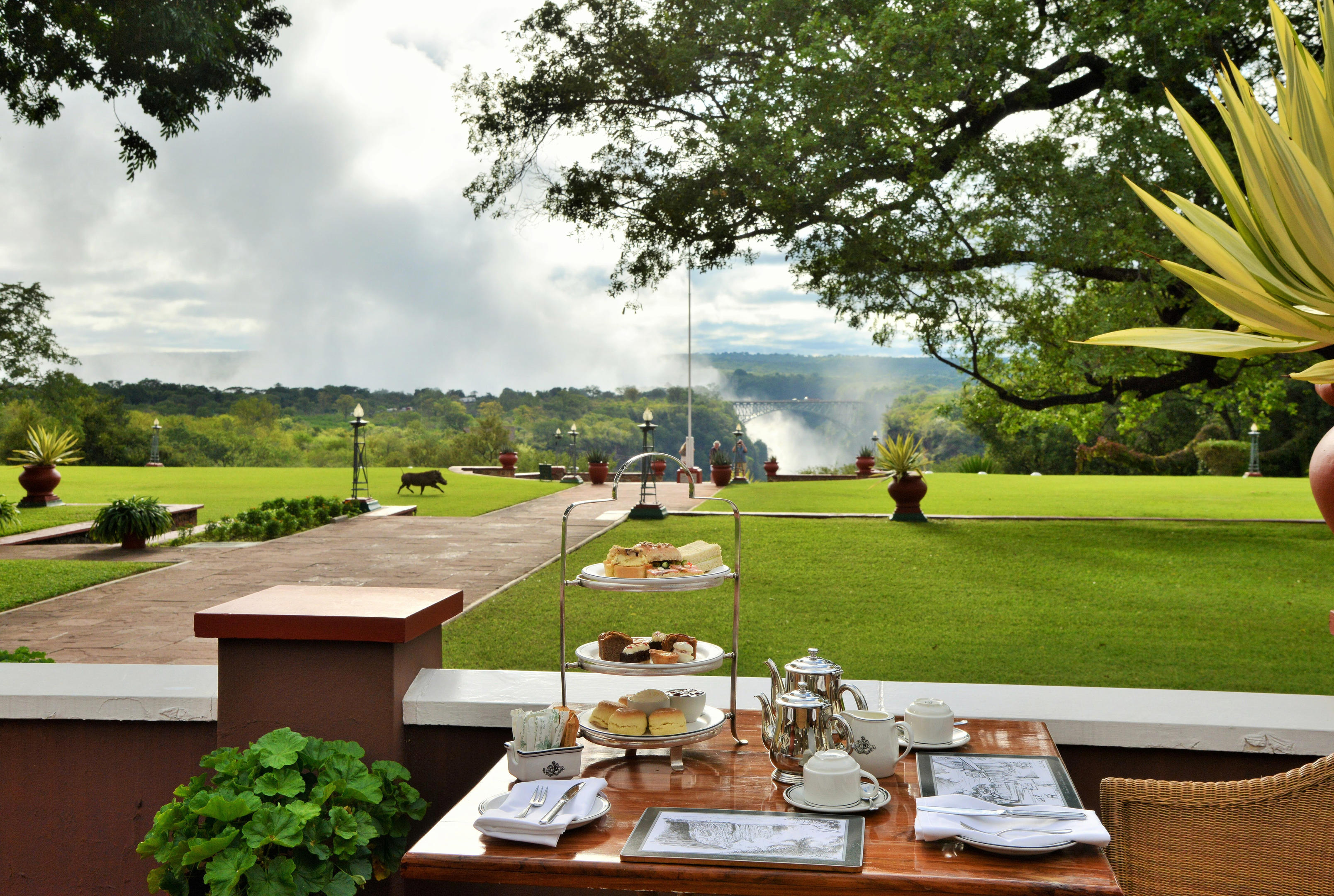 The Victoria Falls Hotel thumbnail 4