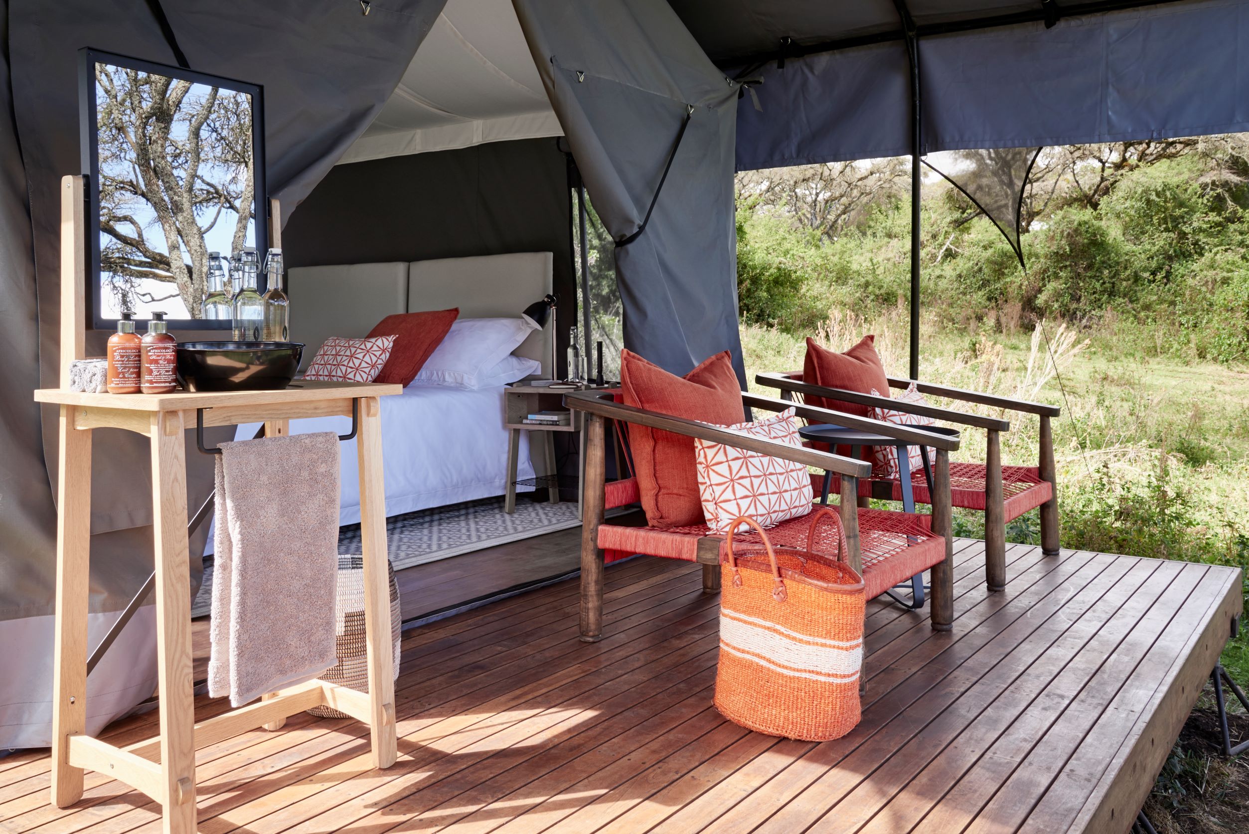 Sanctuary Ngorongoro Crater Camp thumbnail 3