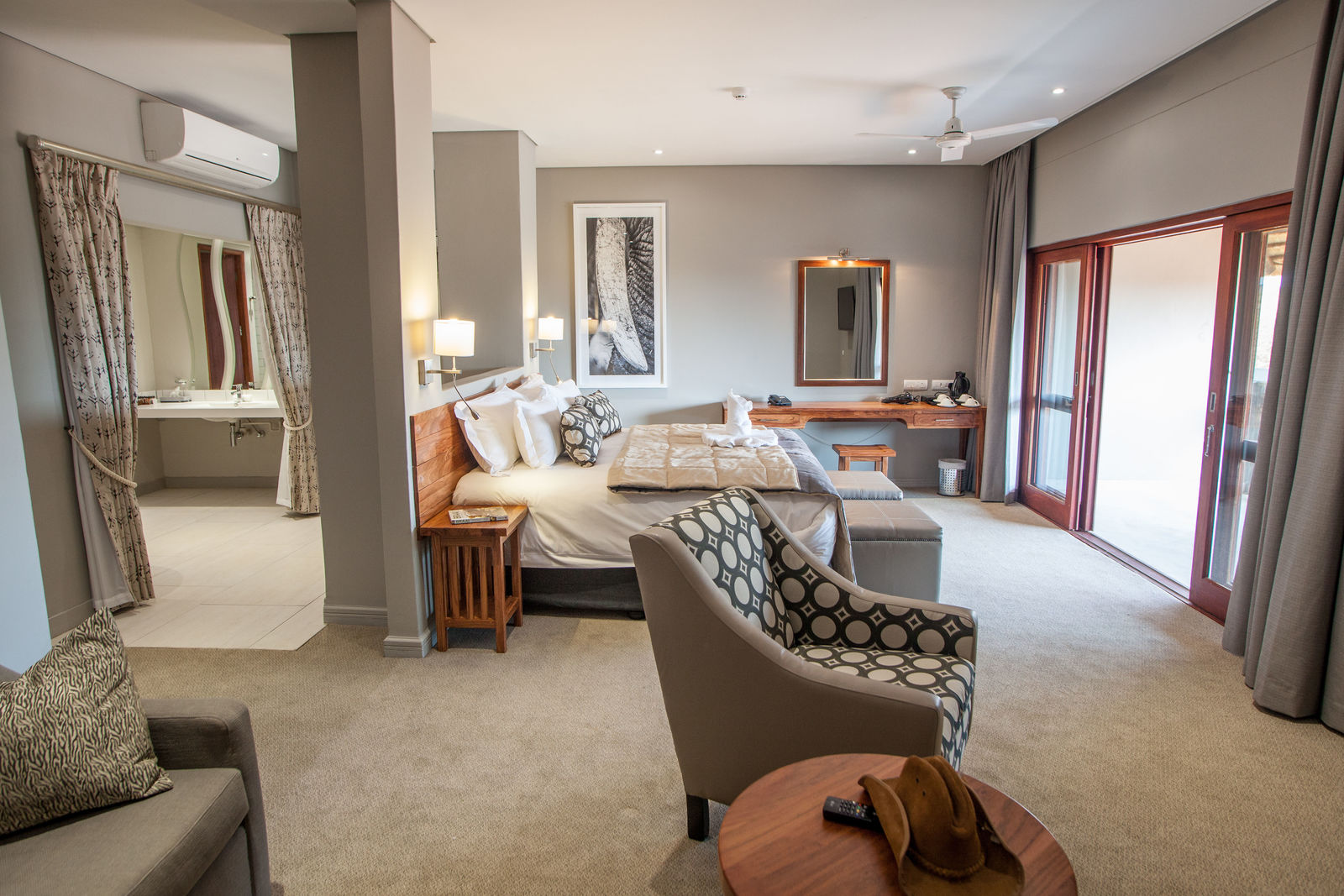 Chobe Bush Lodge thumbnail 6