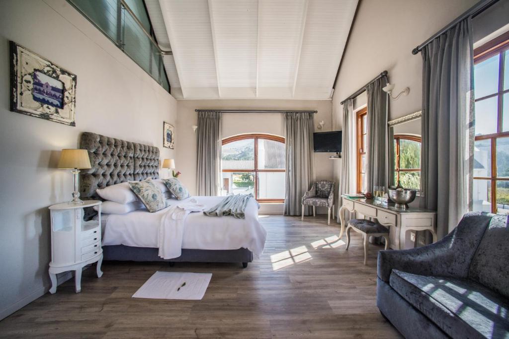 Zorgvliet Wines Country Lodge thumbnail 3