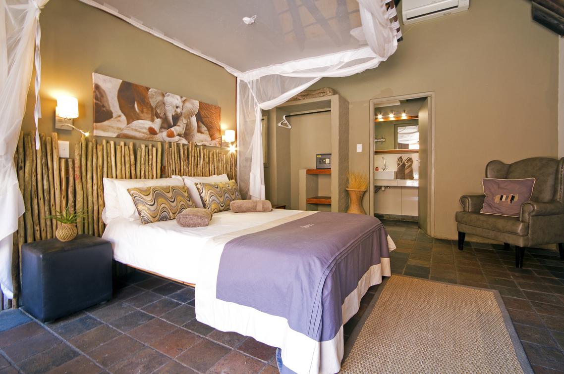 Twyfelfontein Country Lodge thumbnail 4
