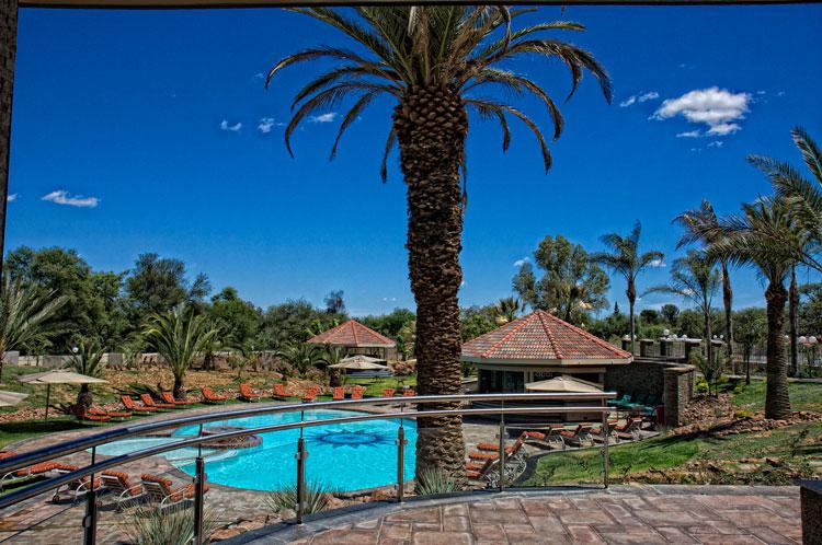 Safari Court Hotel thumbnail 3