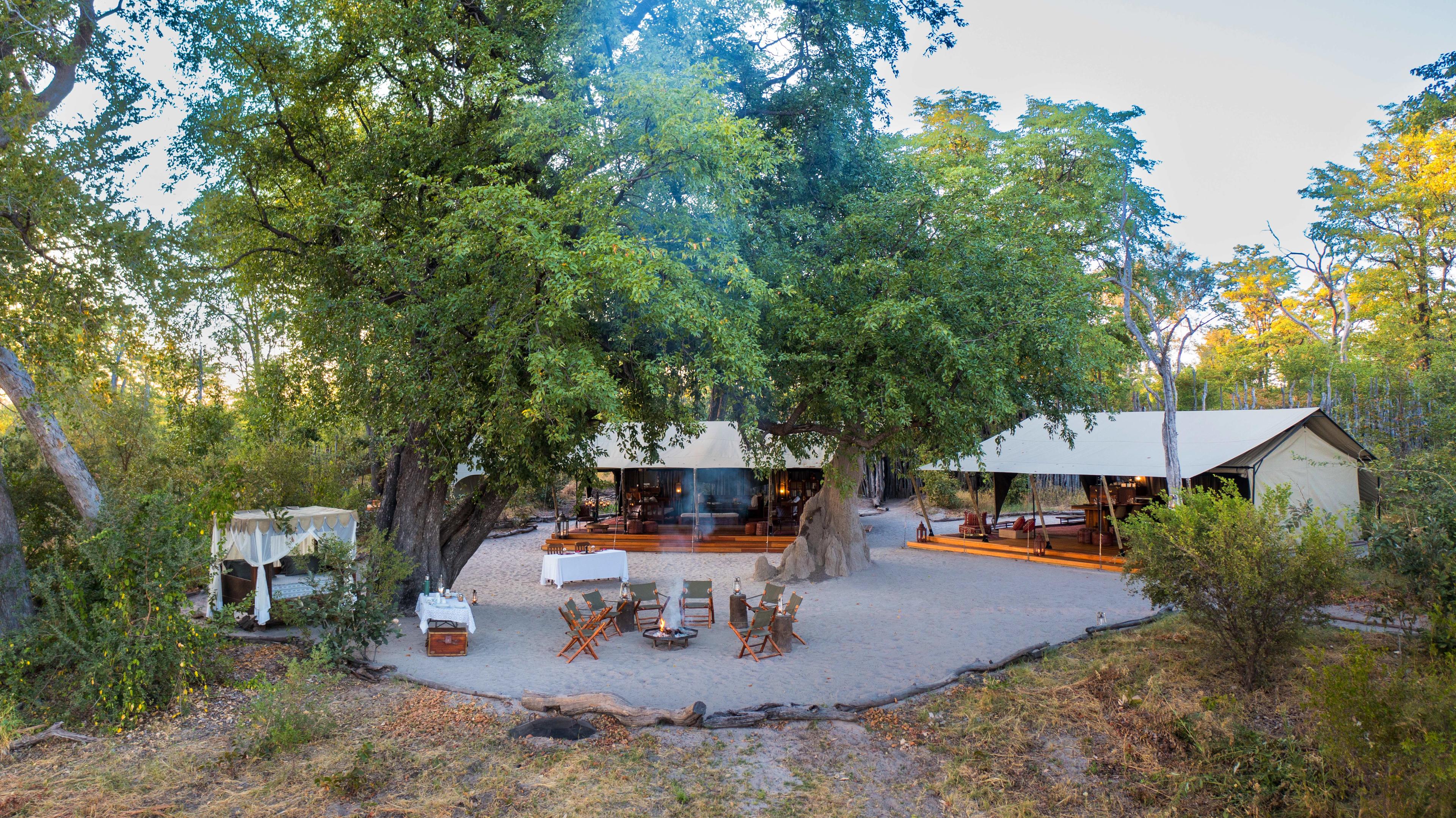 Selinda Explorers Camp