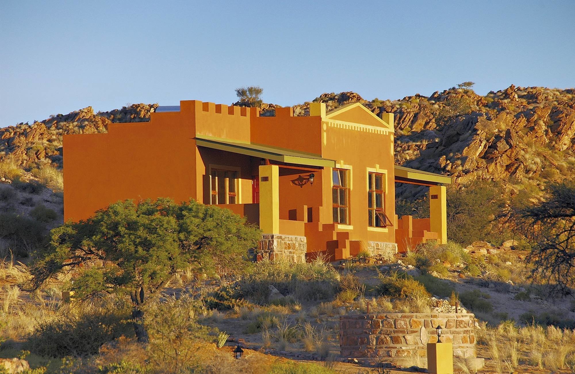 Desert Horse Inn thumbnail 2