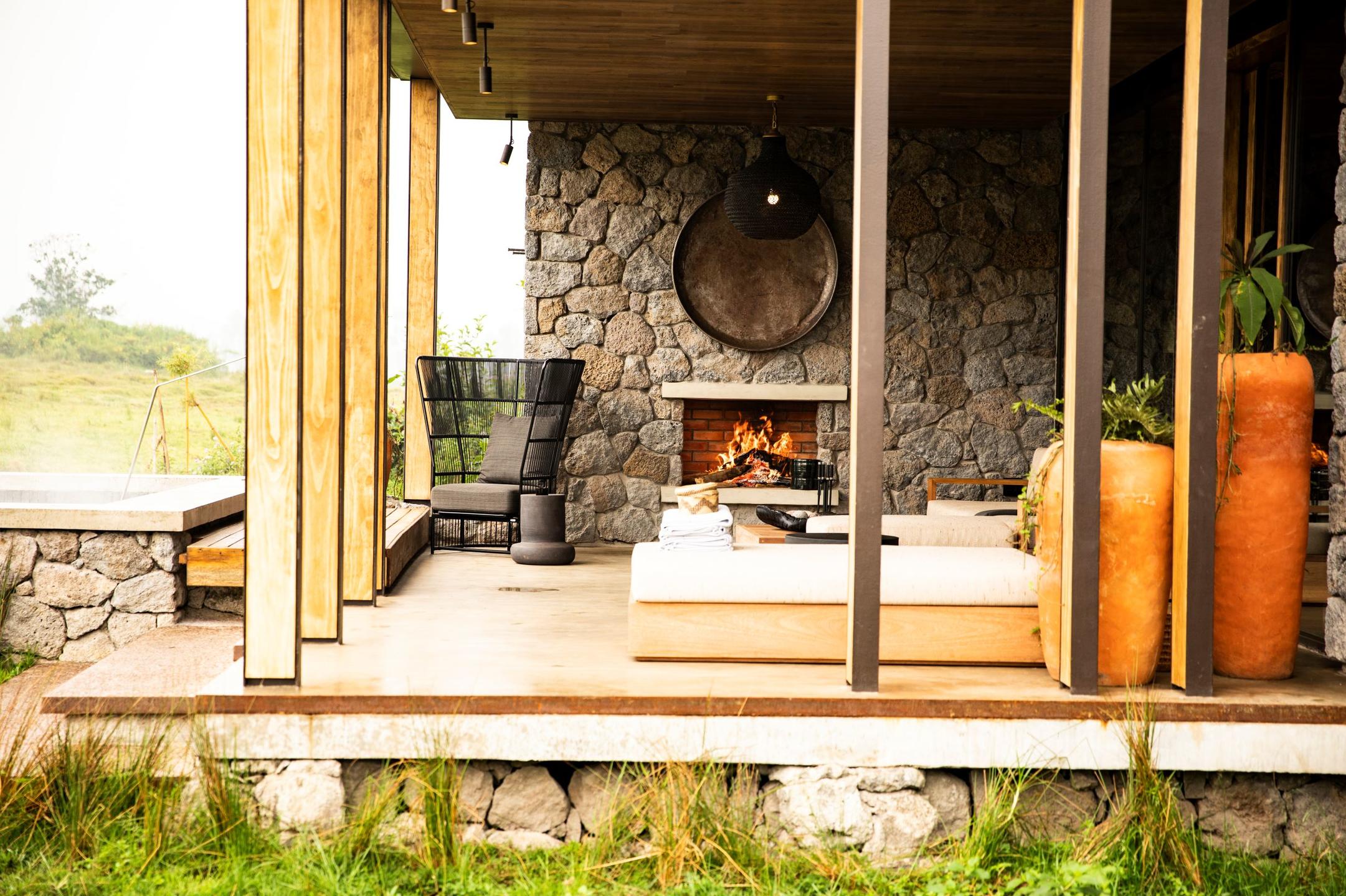 Singita Kwitonda Lodge thumbnail 1