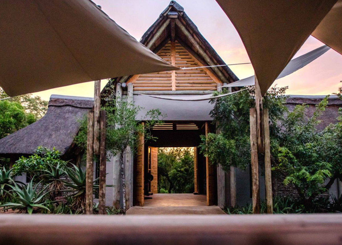 Royal Thonga Safari Lodge thumbnail 3