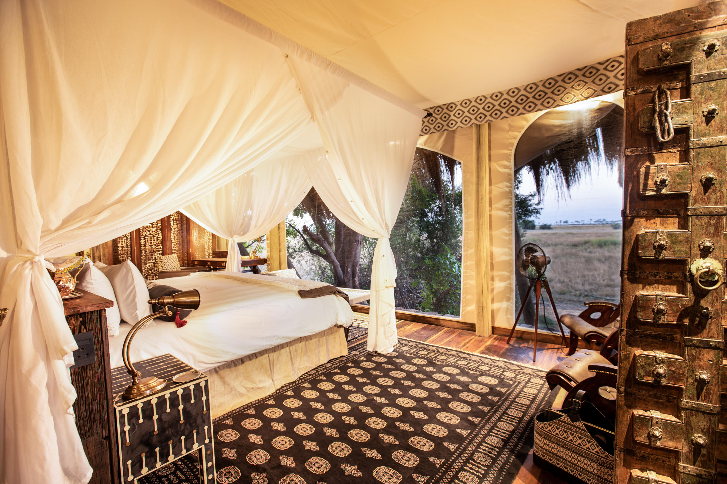 Selinda Camp thumbnail 1