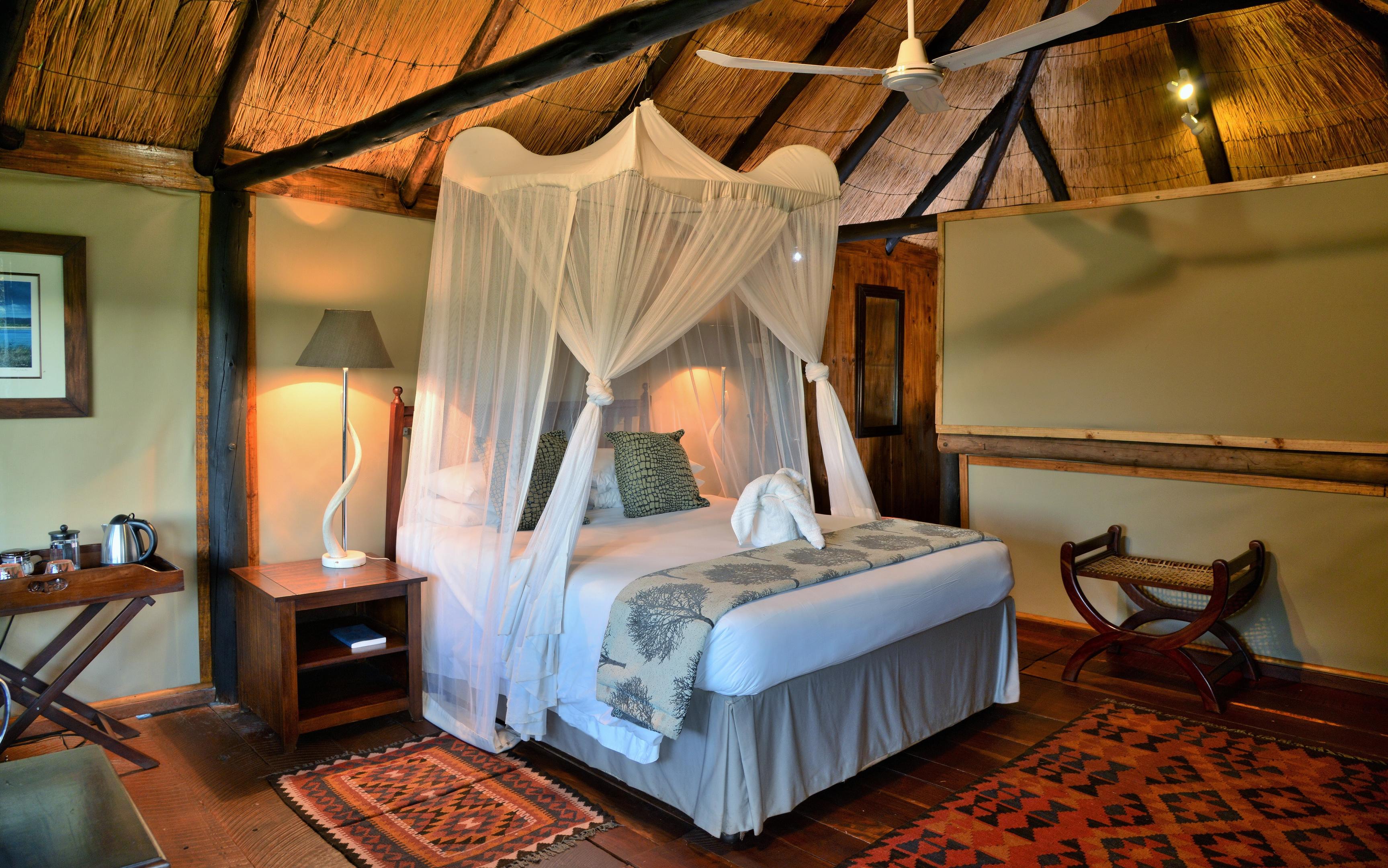 Ivory Lodge thumbnail 3