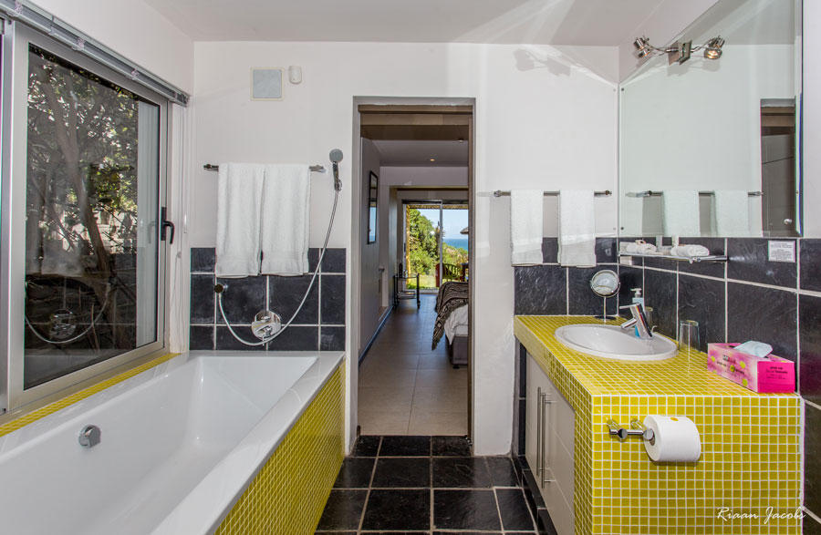 Crayfish Lodge Sea & Country Guest House thumbnail 6