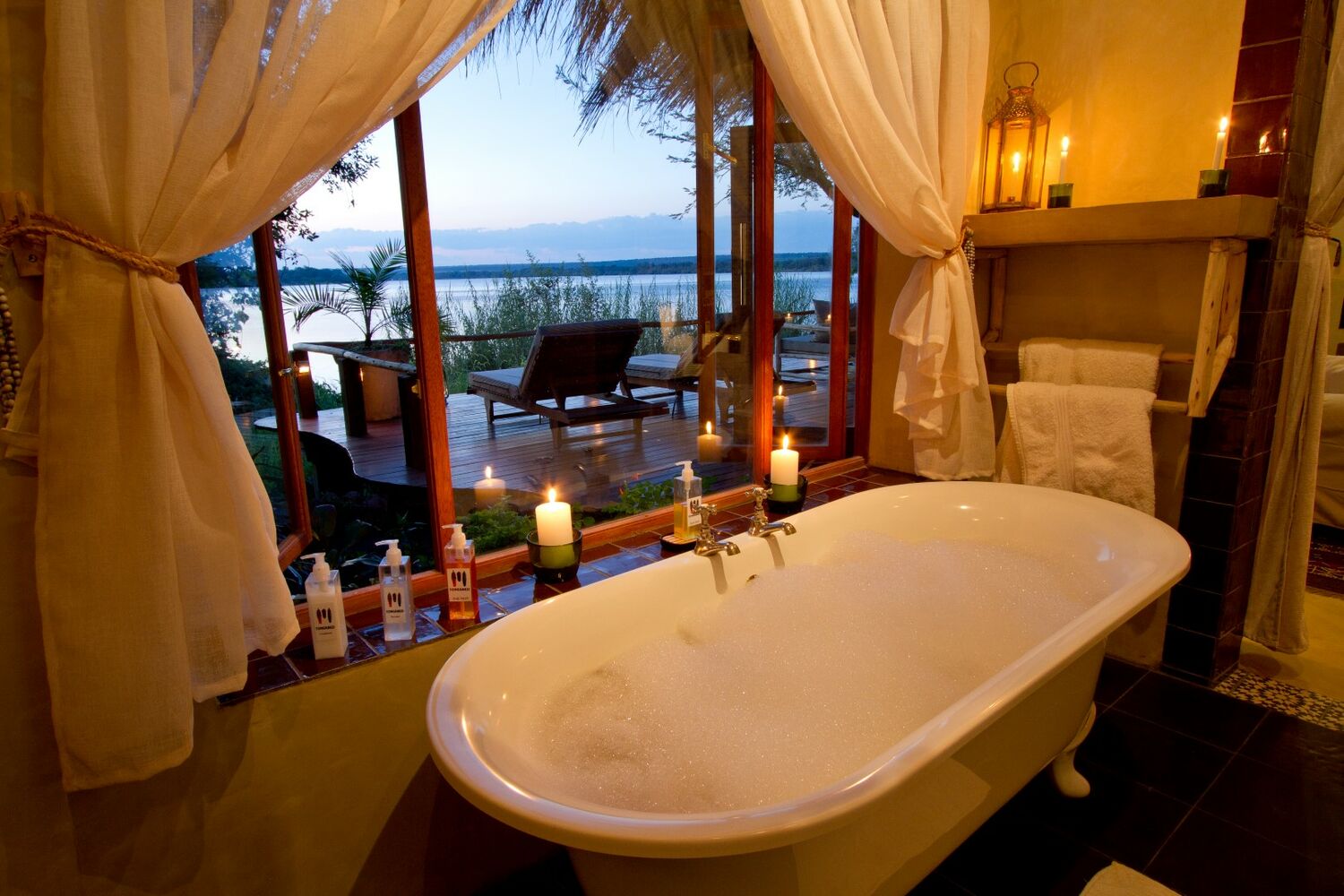Tongabezi Lodge thumbnail 6