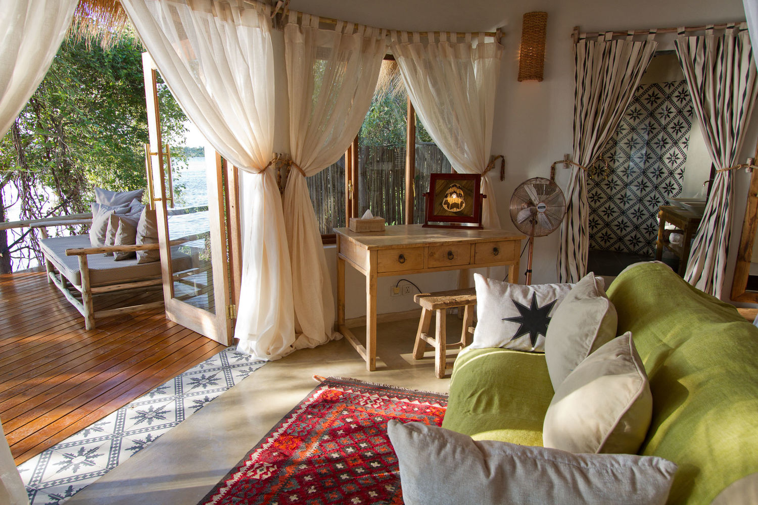 Tongabezi Lodge thumbnail 3