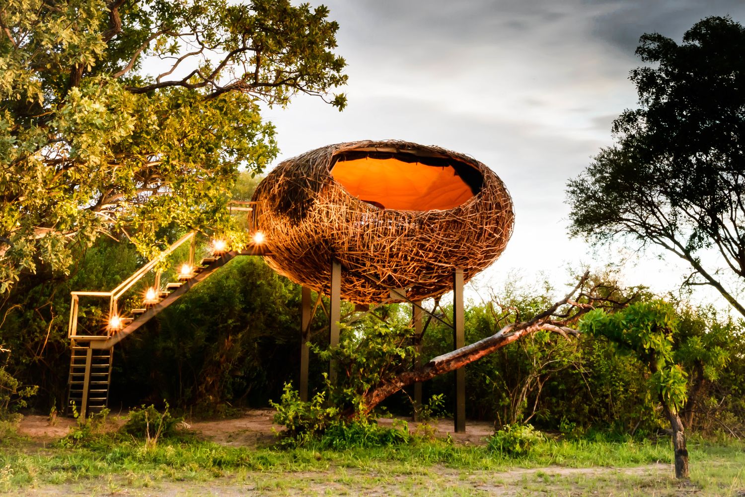 Chisa Busanga Camp thumbnail 4