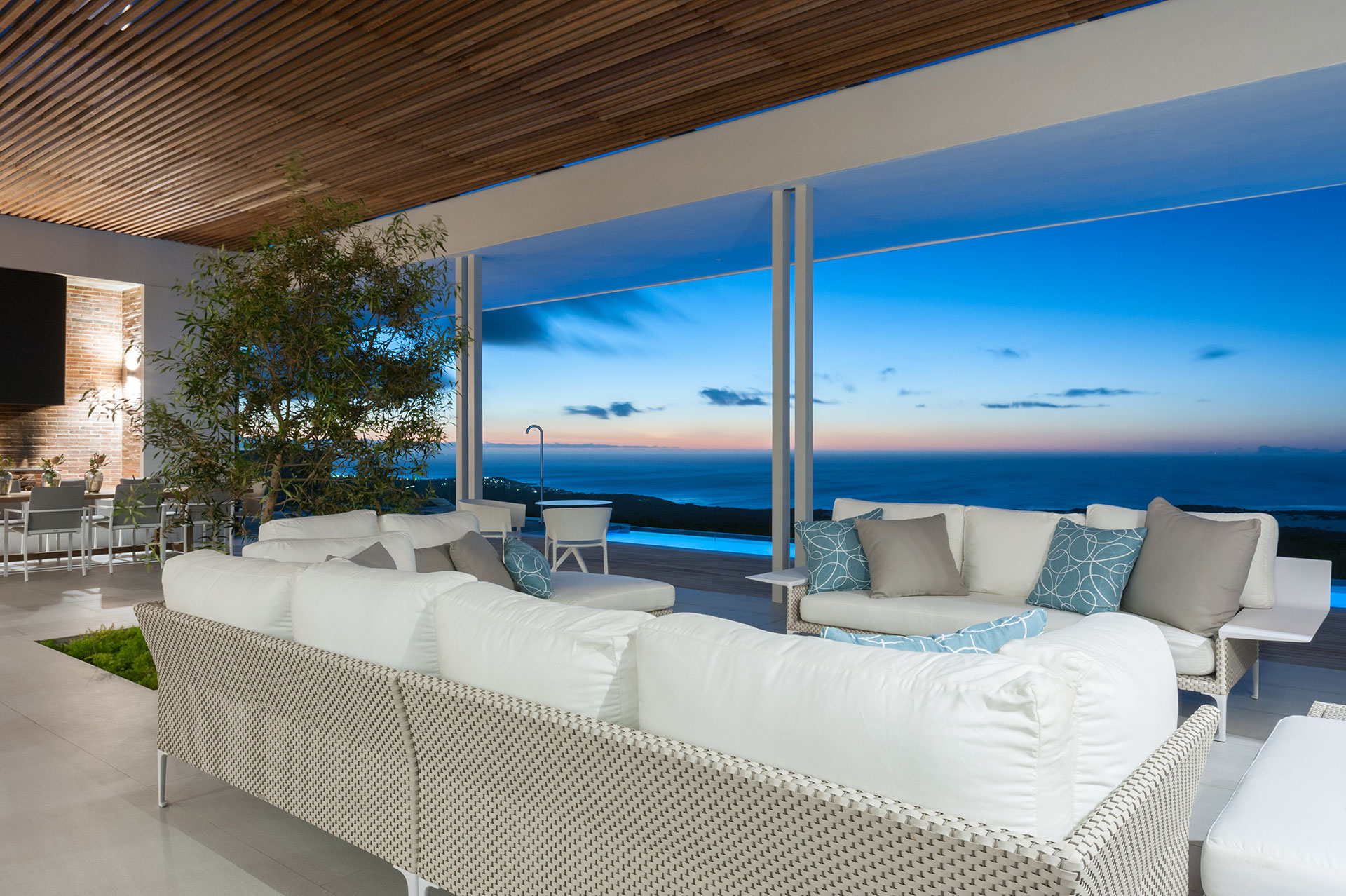 Grootbos Private Villas - Villa 2 - The Sunbird Villa thumbnail 6