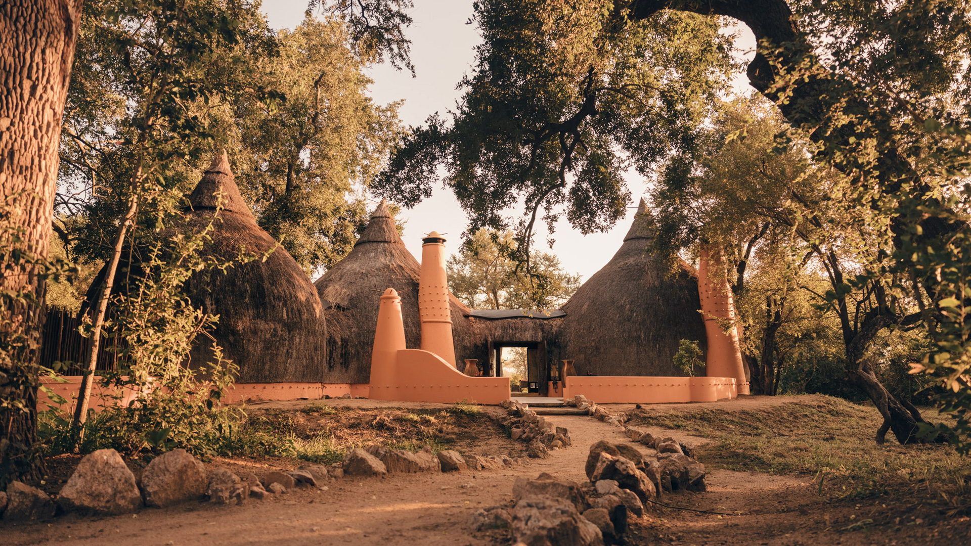 Hoyo Hoyo Safari Lodge thumbnail 6