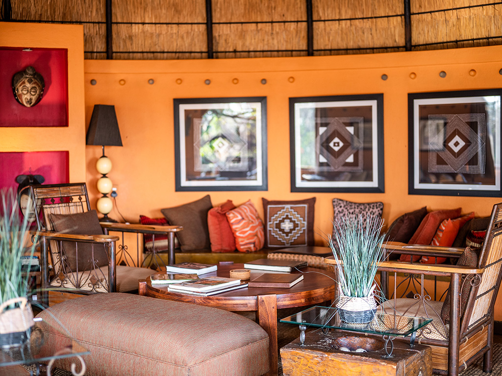 Hoyo Hoyo Safari Lodge thumbnail 3