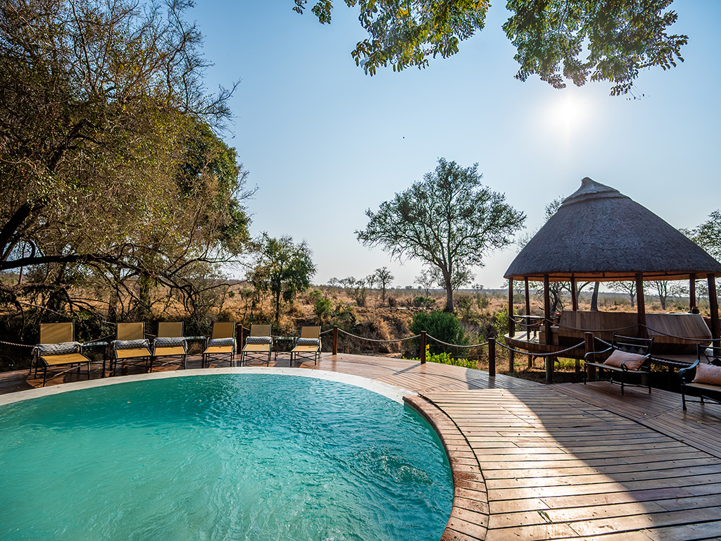 Hoyo Hoyo Safari Lodge thumbnail 4