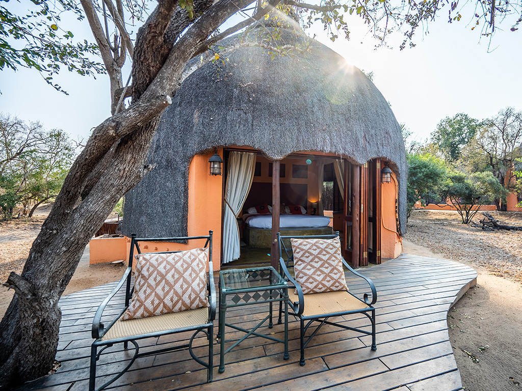 Hoyo Hoyo Safari Lodge thumbnail 5