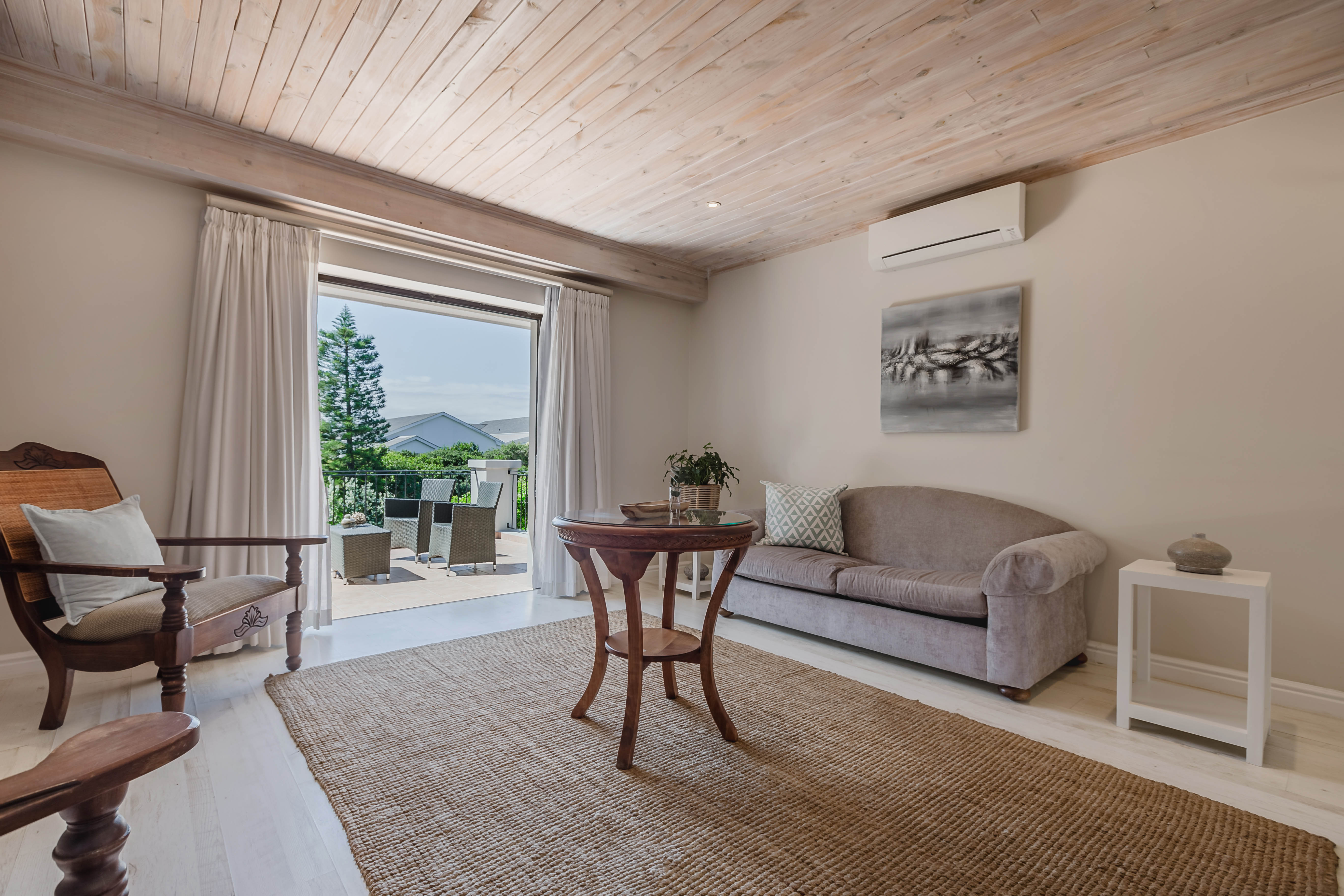 The Robberg Beach Lodge thumbnail 5