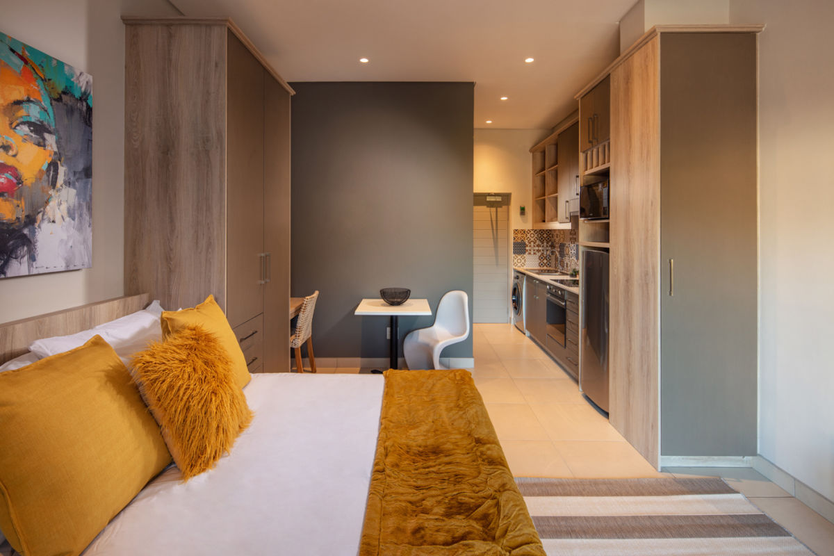 The Den Apartments thumbnail 5