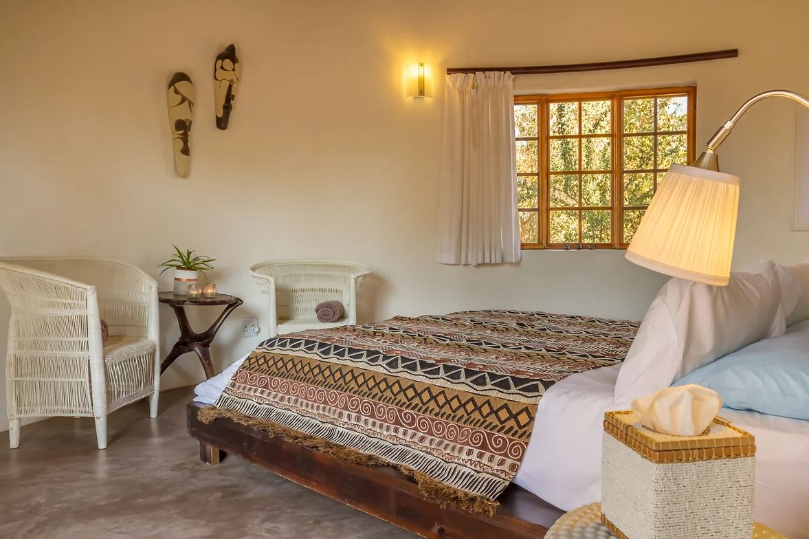 Val du Charron Manor House thumbnail 3
