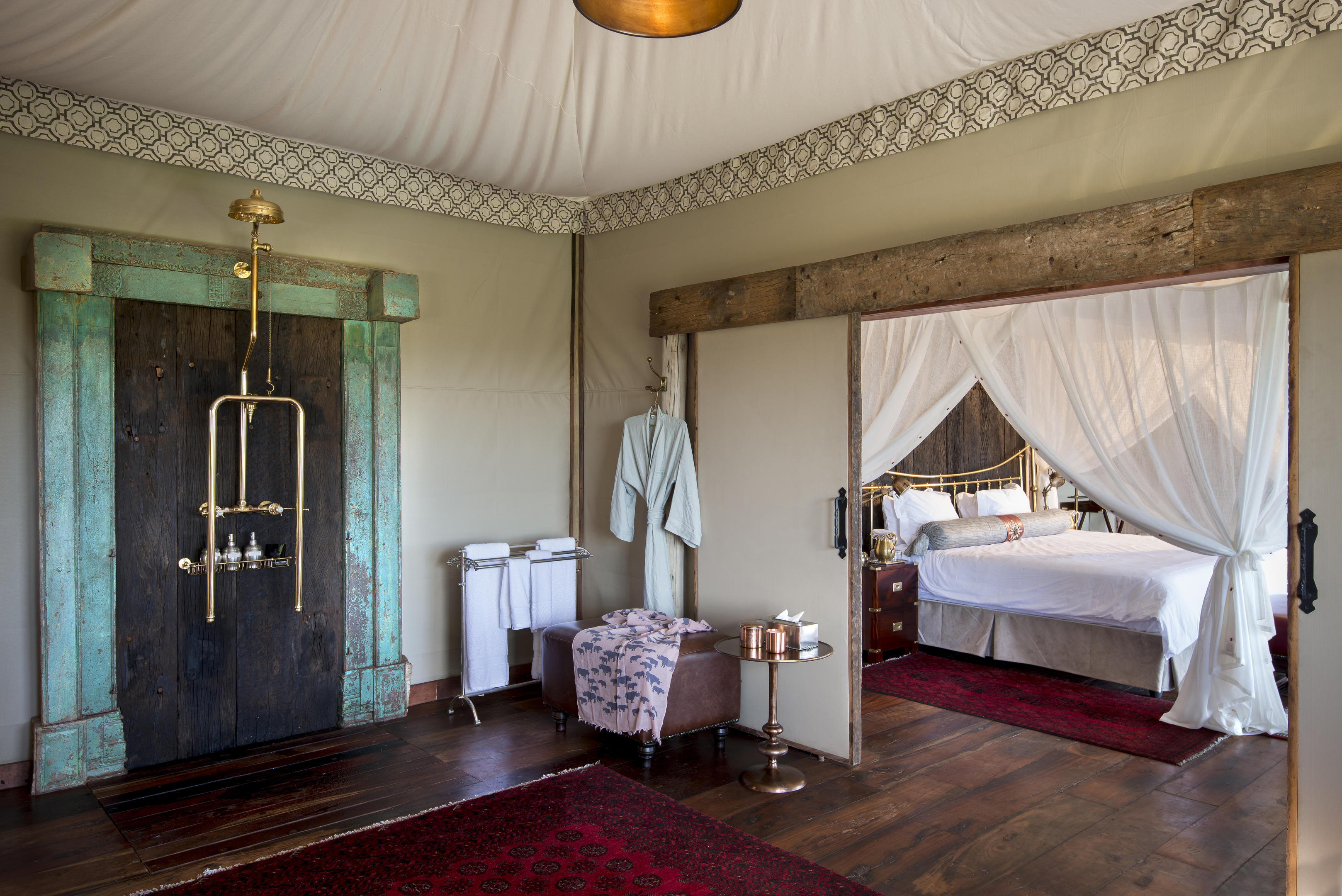 Duba Plains Camp thumbnail 16