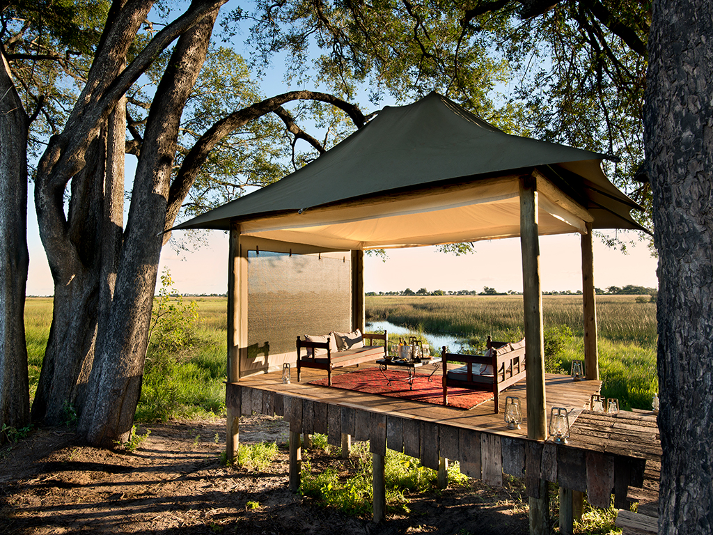 Duba Plains Camp thumbnail 3