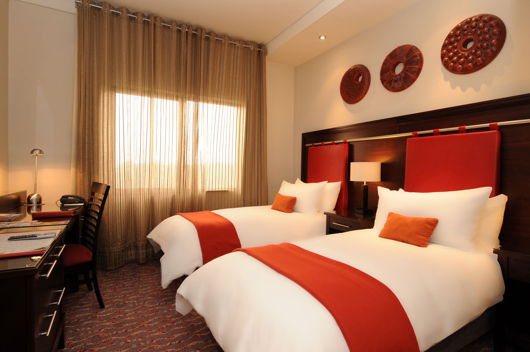 Peermont Mondior Hotel at Emperors Palace thumbnail 2