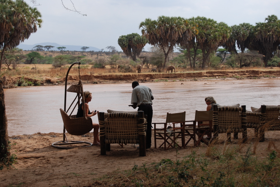 Elephant Bedroom Camp thumbnail 5