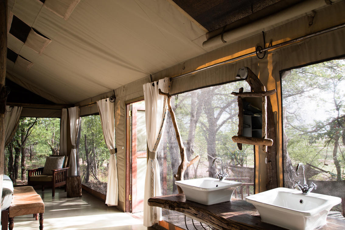 Changa Safari Camp thumbnail 6