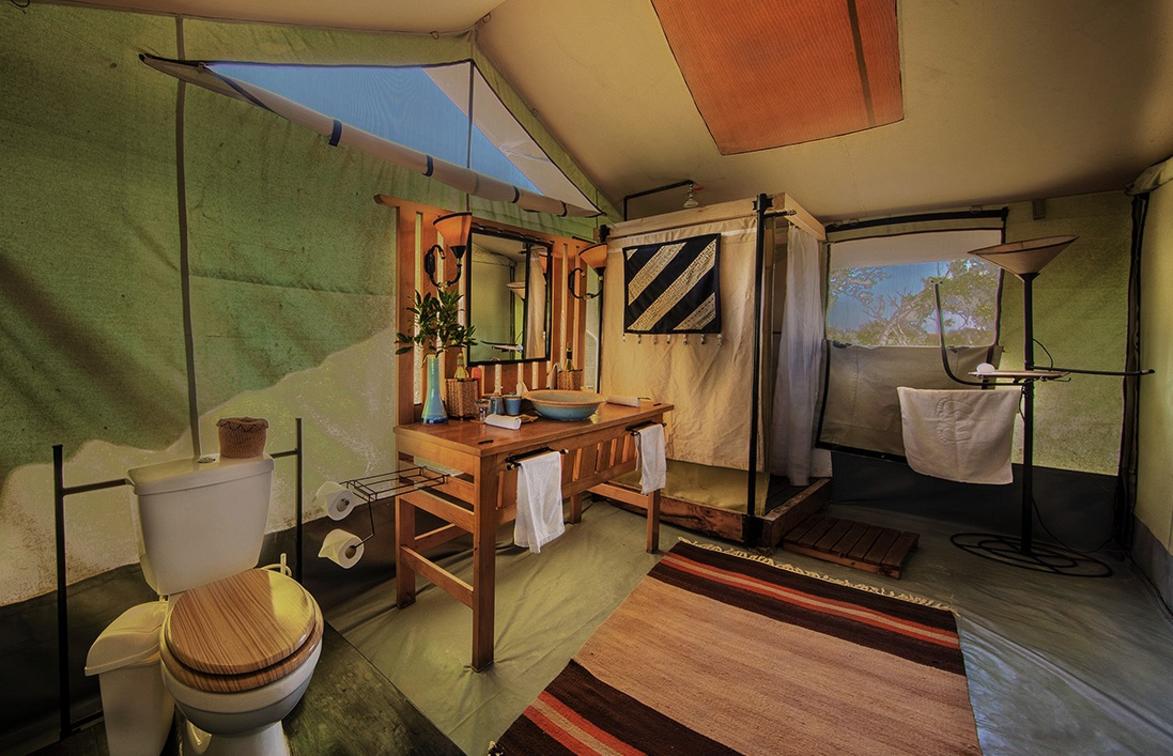 Porini Lion Camp thumbnail 4