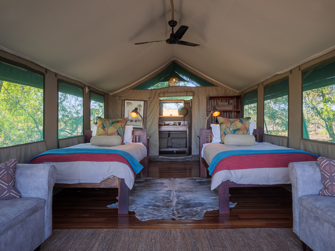 <p>Our luxury twin tent!</p>
