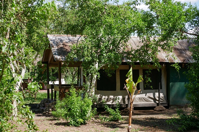 Migunga Tented Camp thumbnail 4