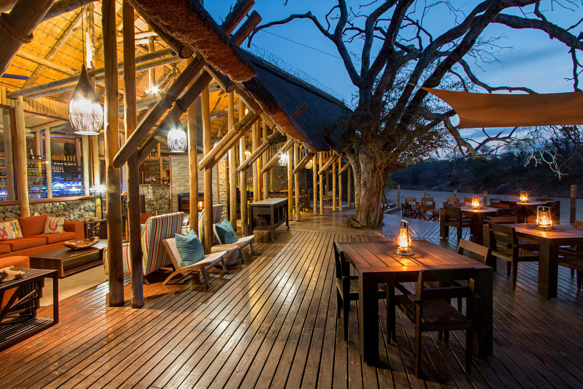 Rhino Post Safari Lodge thumbnail 2
