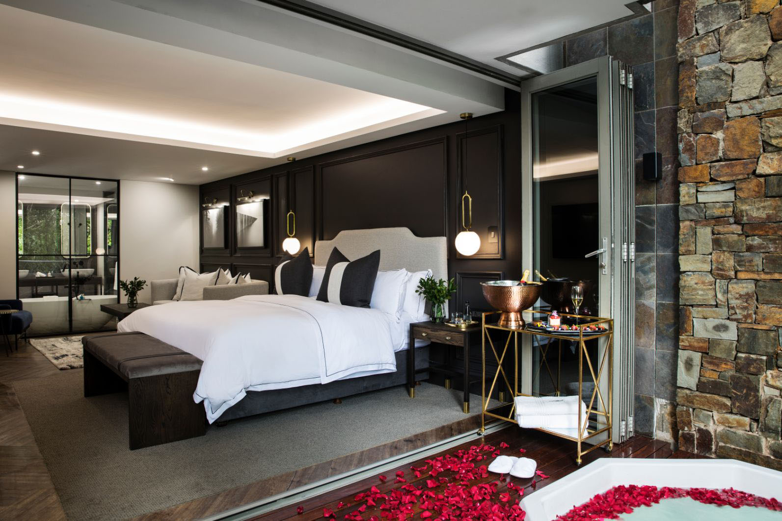 SEVEN Villa Hotel & Spa thumbnail 6