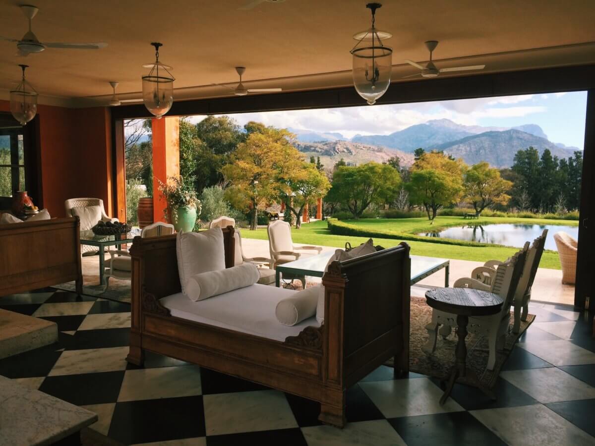 La Residence thumbnail 6