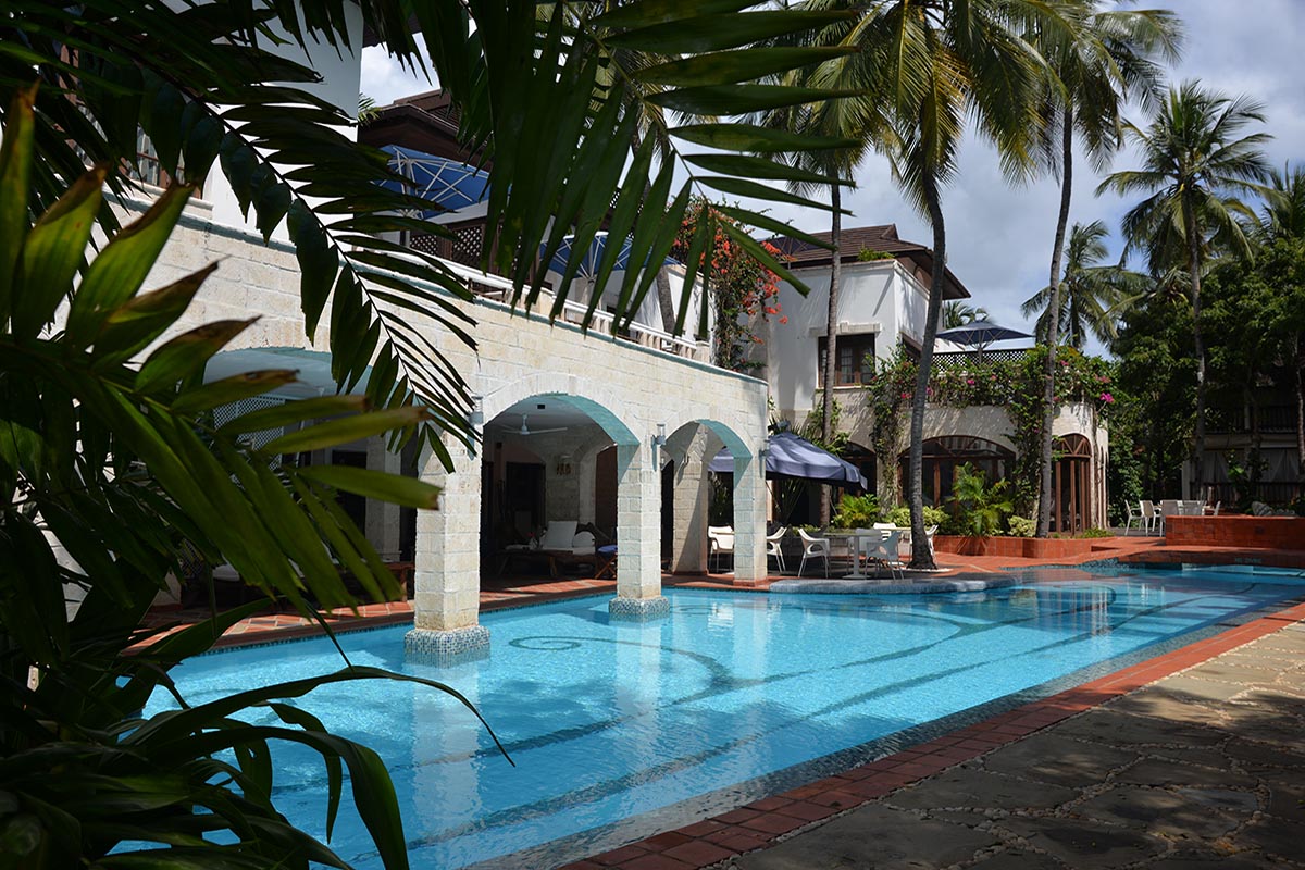 The Maji Beach Boutique Hotel thumbnail 7
