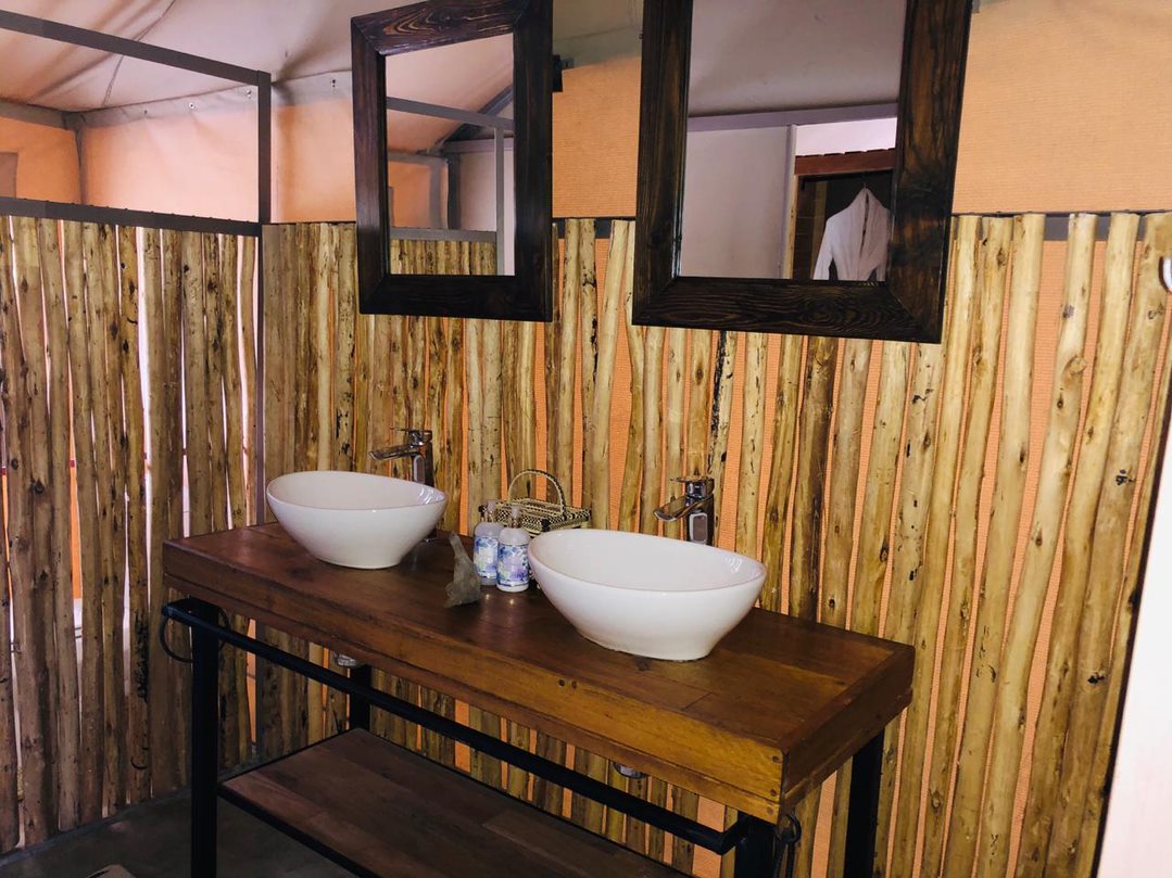 Iganyana Tented Camp thumbnail 6