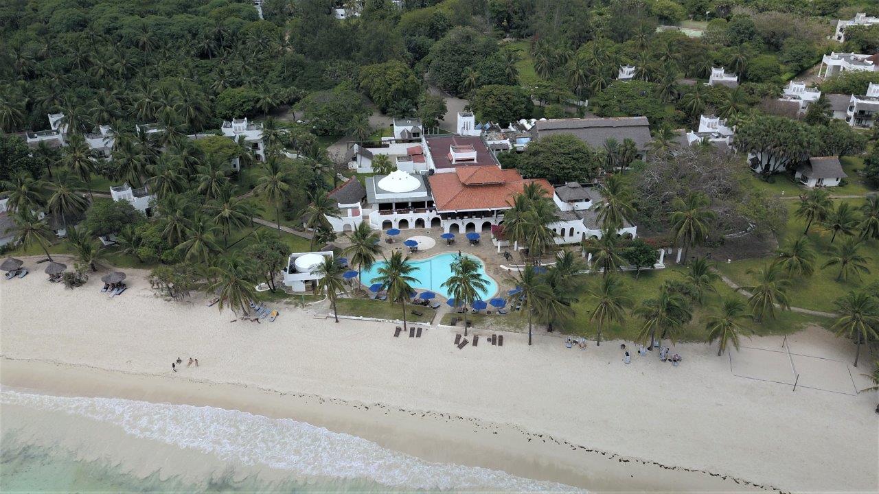 Indian Ocean Beach Resort thumbnail 3