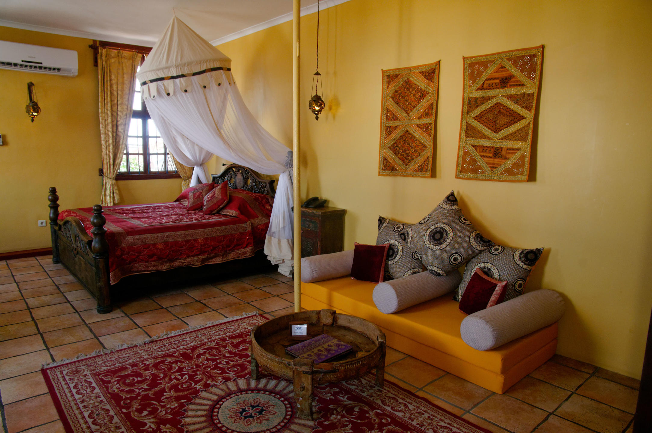 Zanzibar Palace thumbnail 3