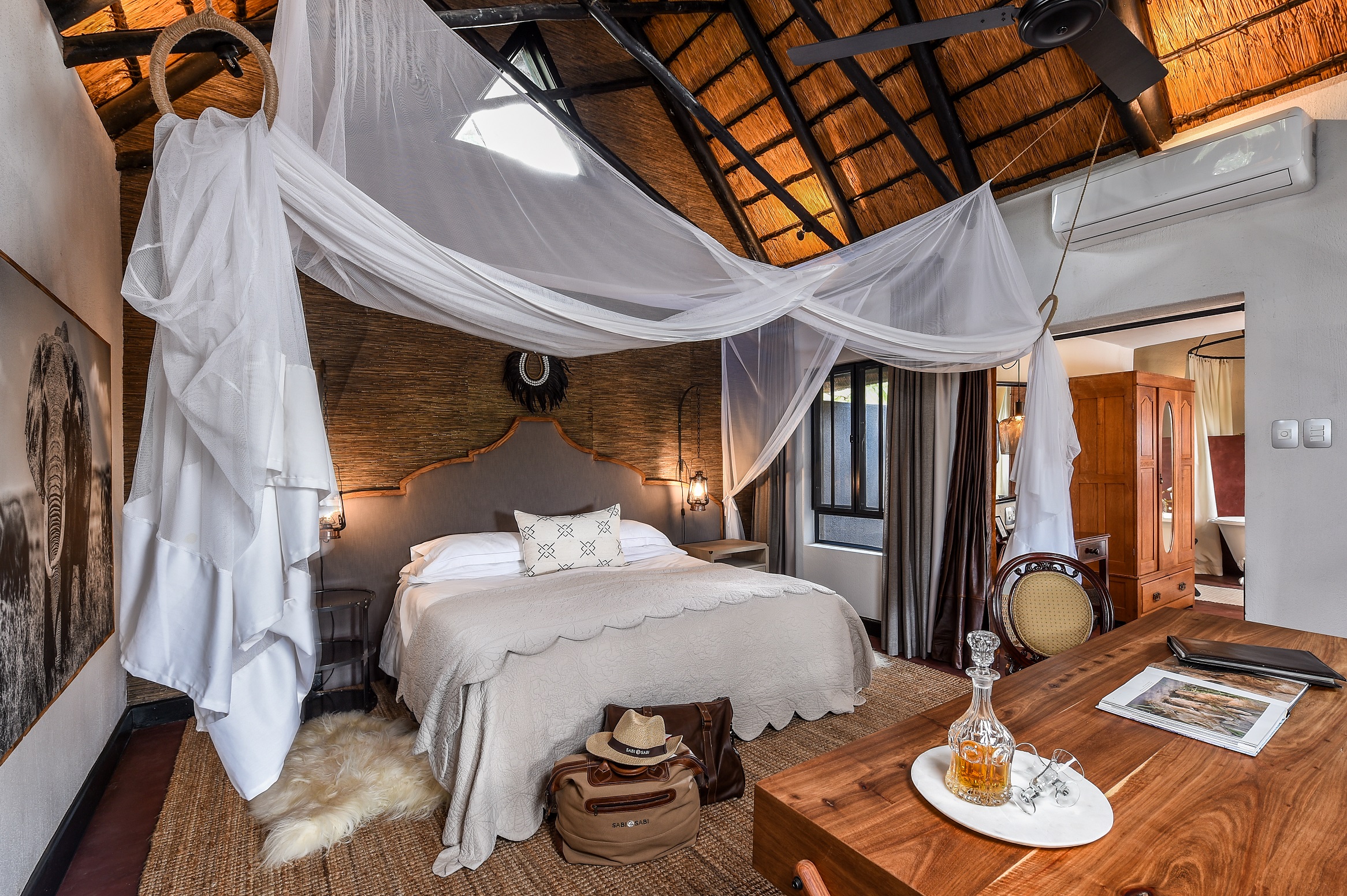 <p>The Louren&ccedil;o Marques Honeymoon Suite is an idyllic escape for romantics at heart.&nbsp;</p>